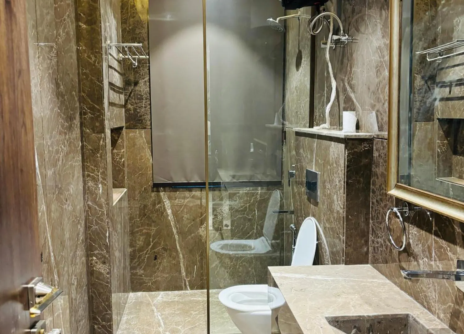 4Bhk Luxury Apartment Gurgaon