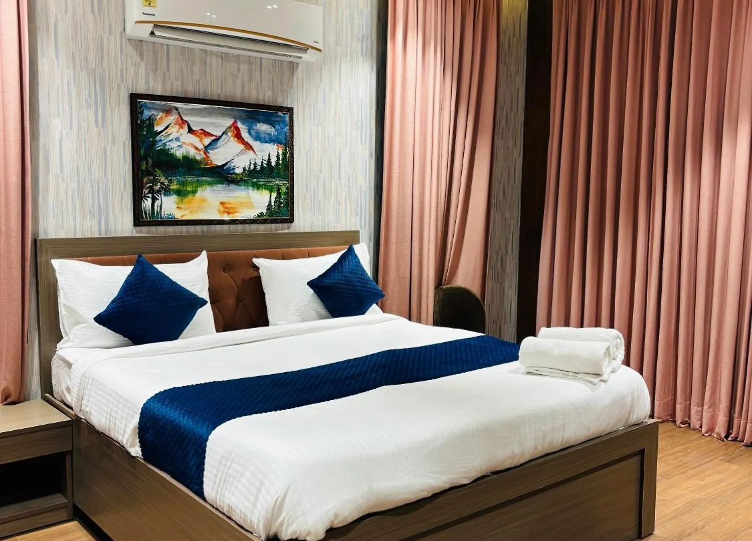 4Bhk Luxury Apartment Gurgaon